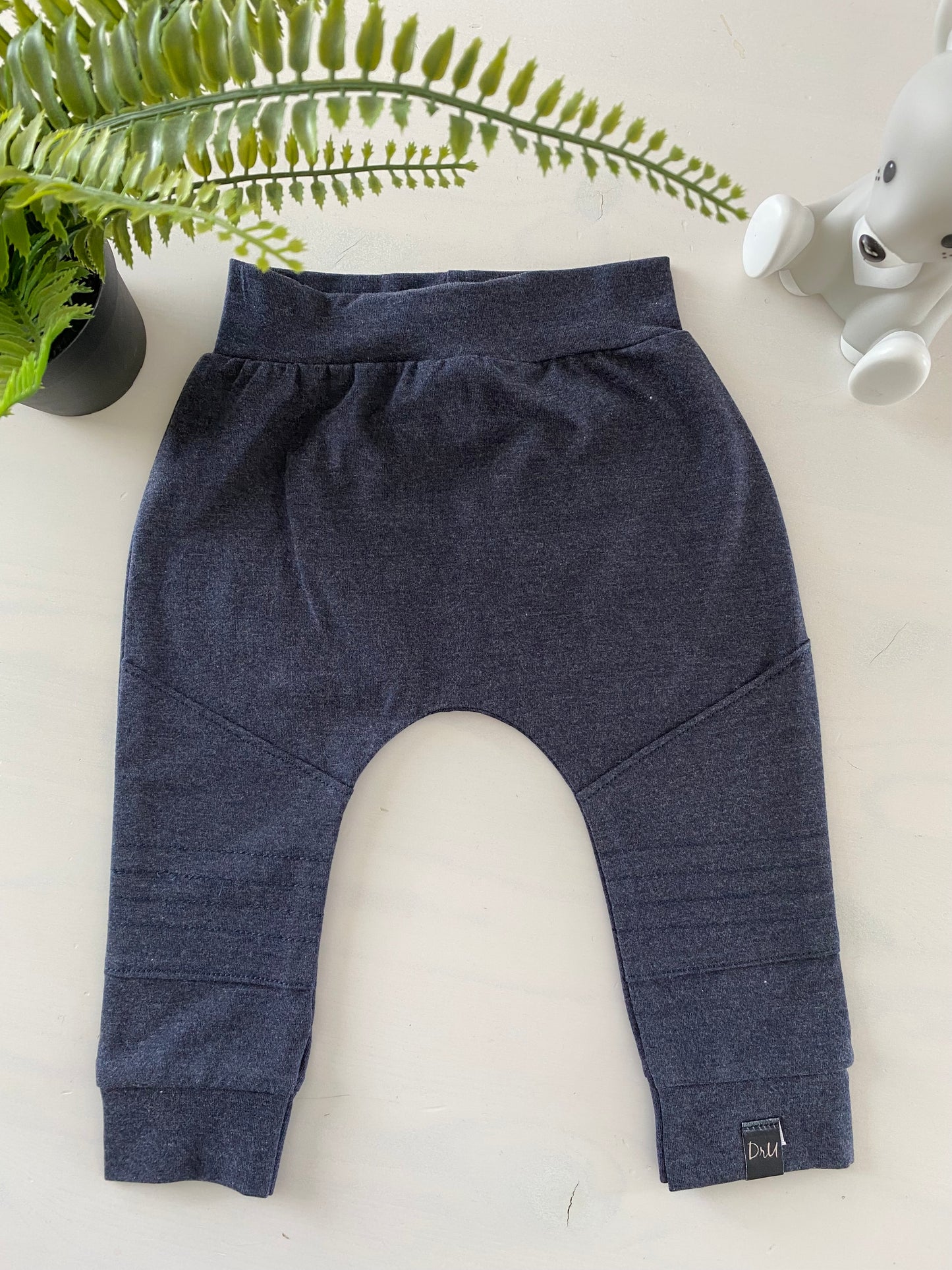 Biker broekje donker jeanslook (Sale)