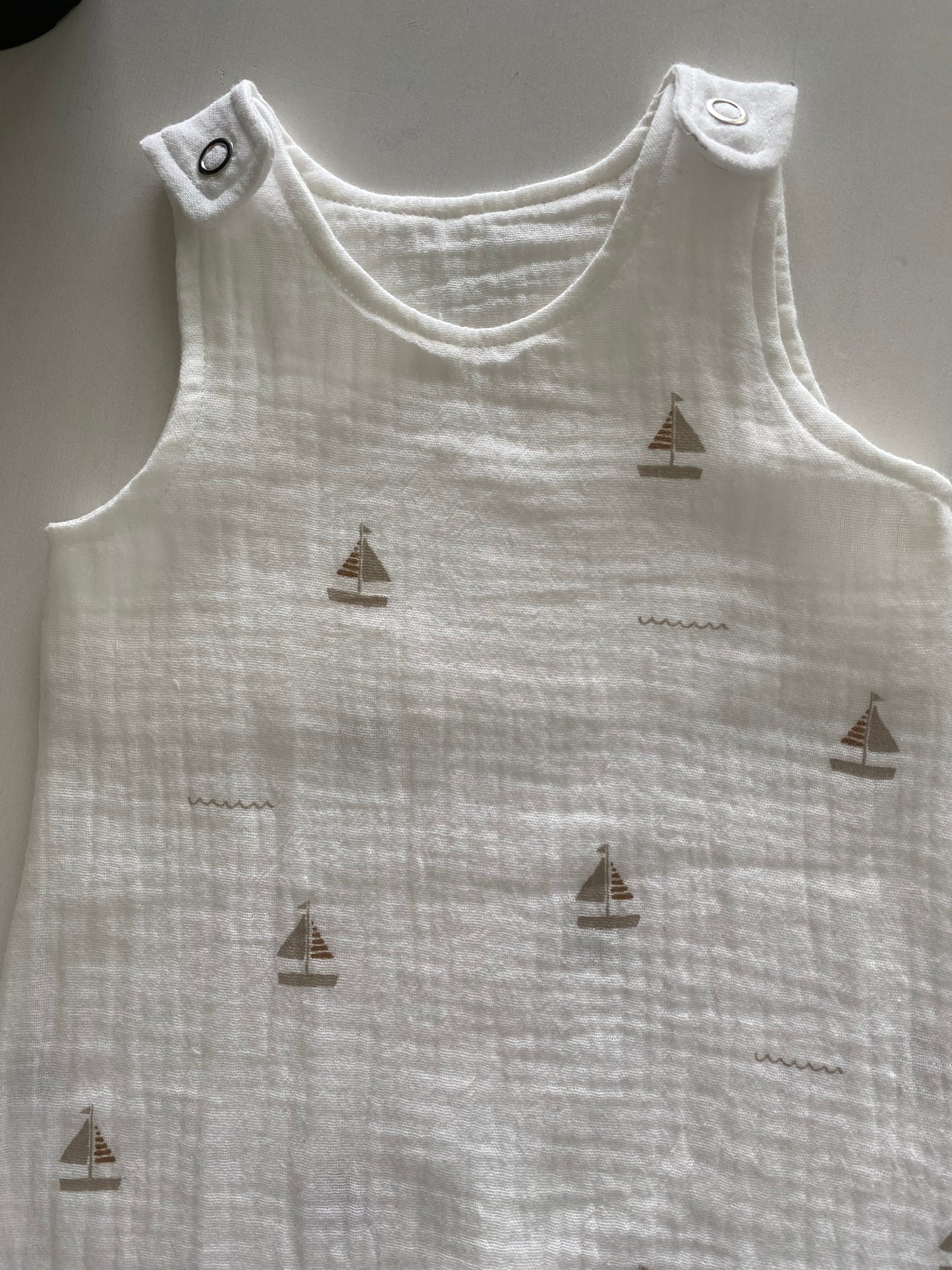 Hydrofiel tuinbroekje zeilbootjes