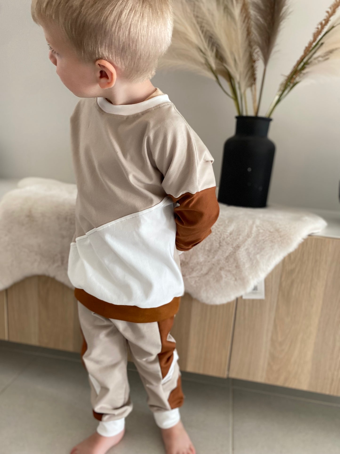 Sweater colourblock Zand (Sale)