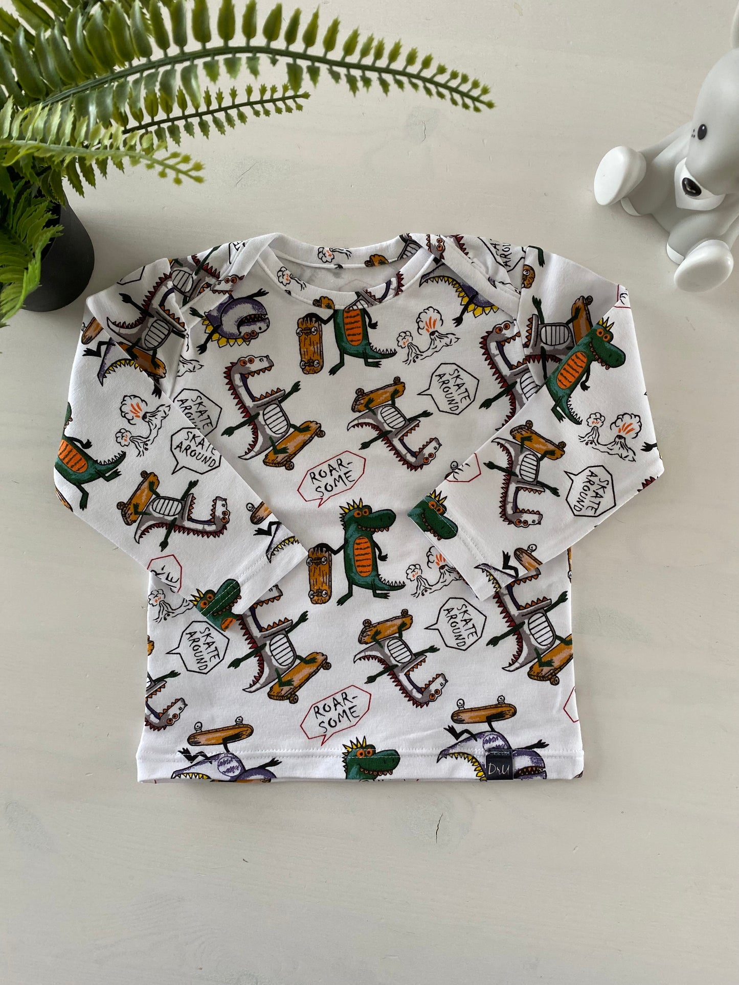 Longsleeve Dino's (SALE)