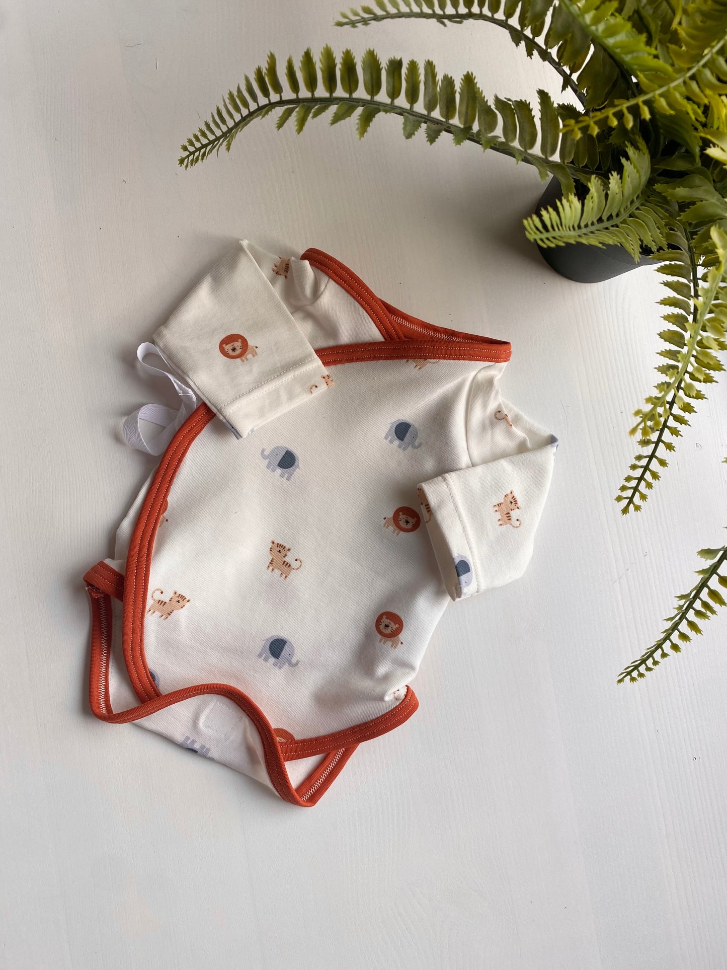 Prematuren Overslag romper Safari, maat 44