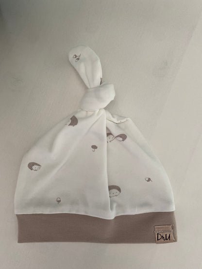 Knot mutsje Egeltjes