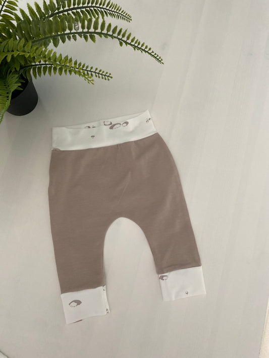 Newborn broekje Egeltjes