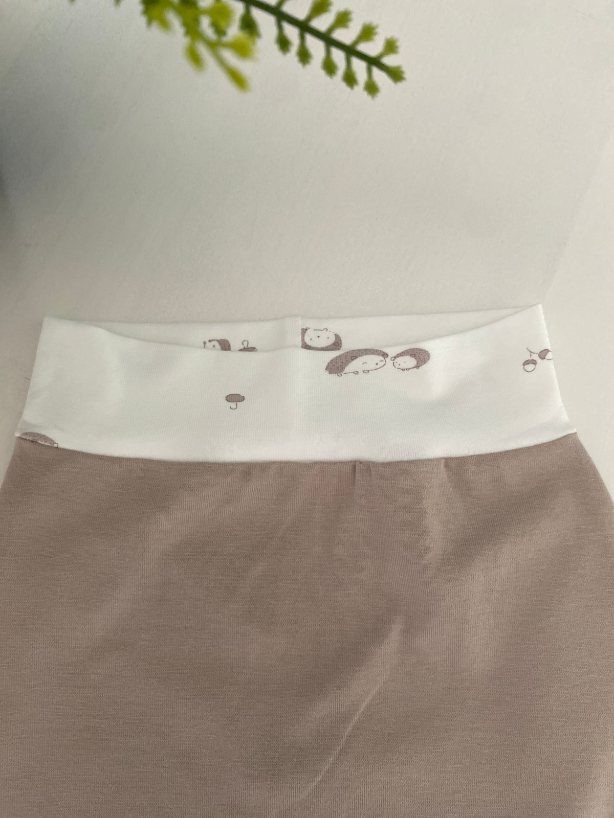 Newborn broekje Egeltjes