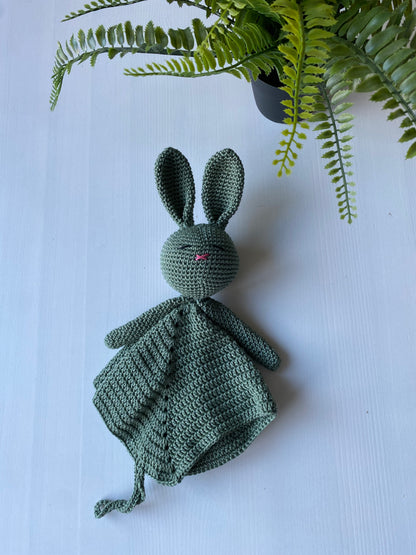 Knuffeldoekje konijn met speenkoord licht khaki