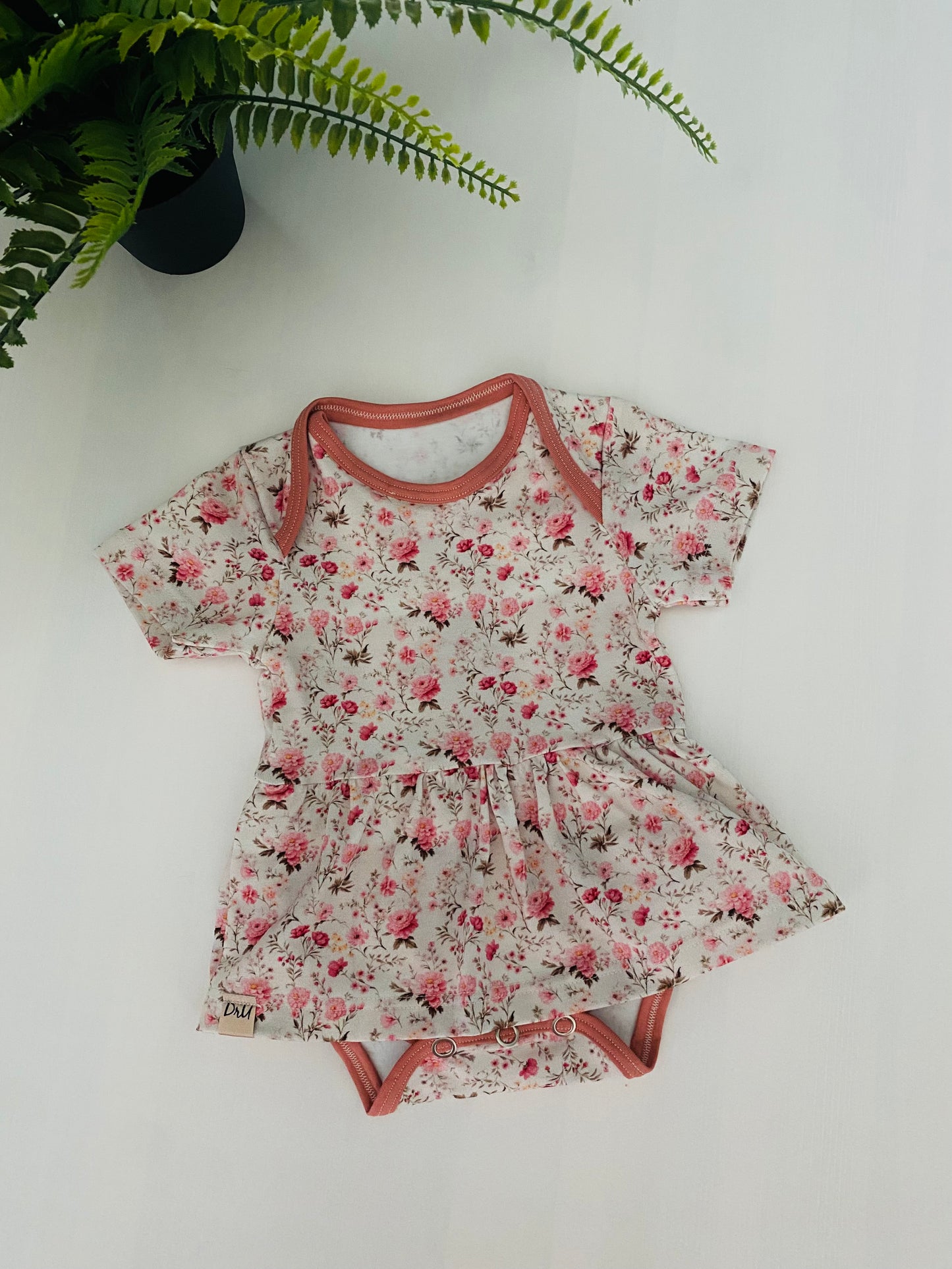 Romper met rokje Roze Bloemetjes
