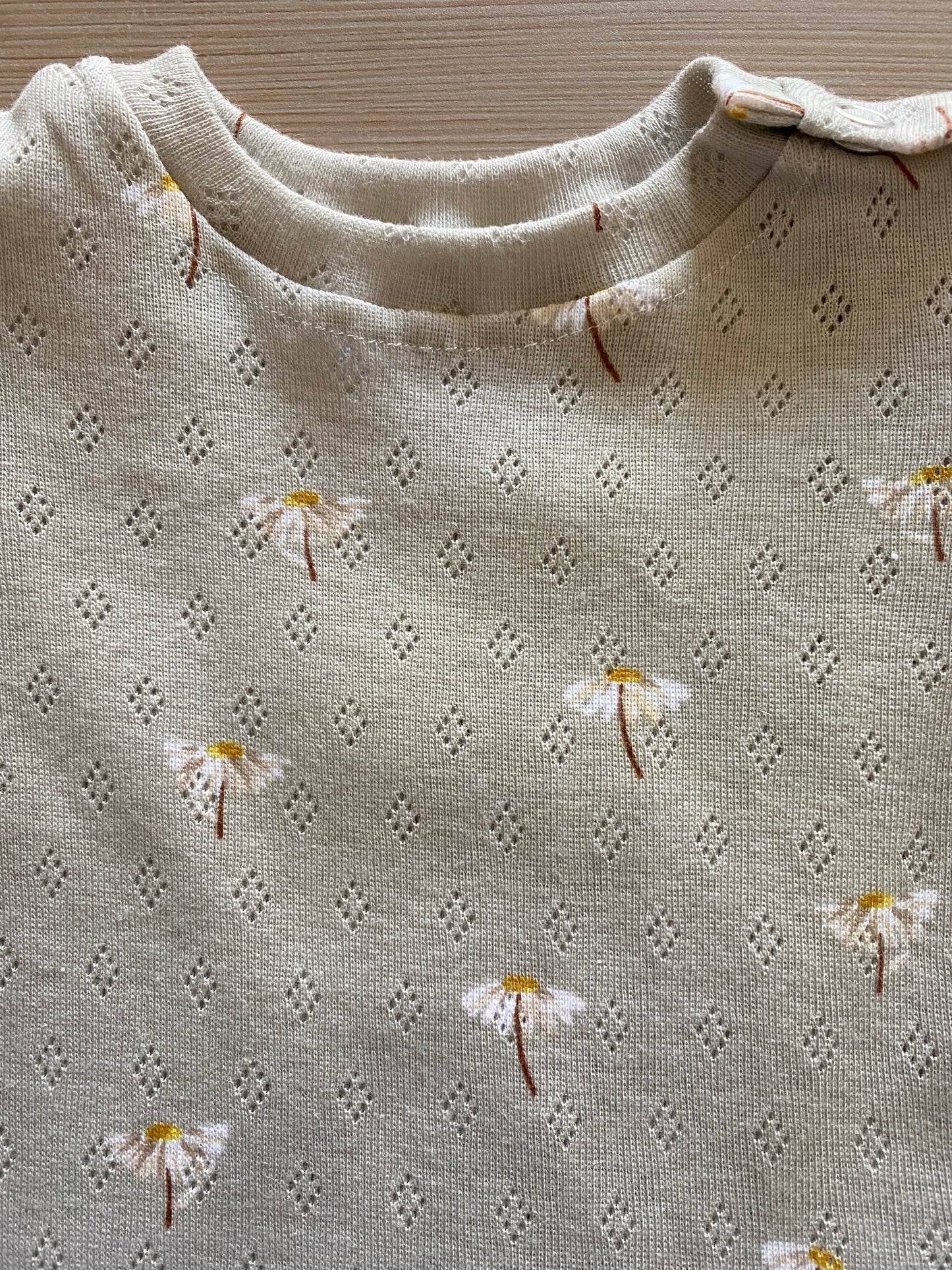 Ruffle t-shirt Madeliefjes