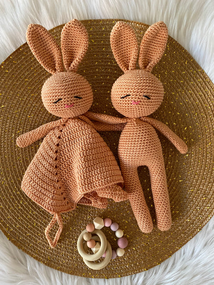 Cuddle cloth rabbit with pacifier cord salmon pink