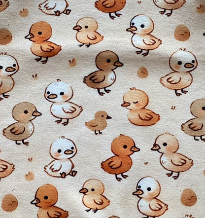 Setje tuinbroekje kuikentjes