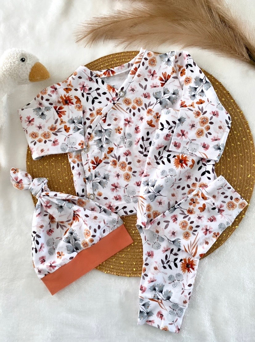 Newborn pants Spring flowers