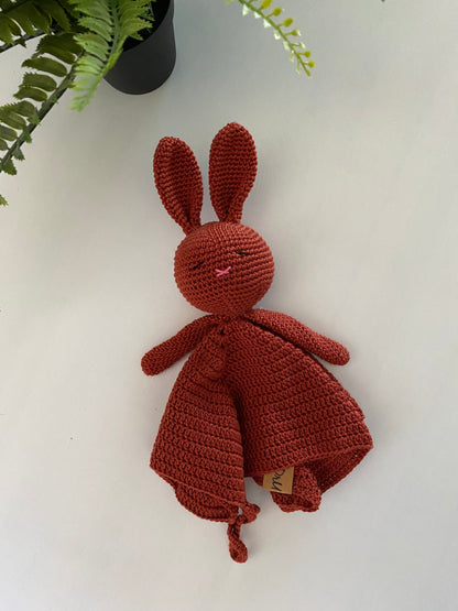 Knuffeldoekje konijntje met speenkoord licht roestbruin