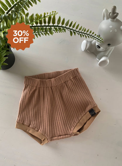 Bloomer Rib Almond (Sale)