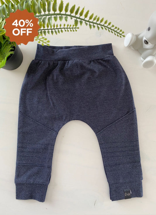 Biker broekje donker jeanslook (Sale)