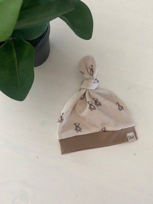Knots mutsje teddybeertjes