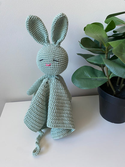 Knuffeldoekje konijn met speenkoordje mintgroen