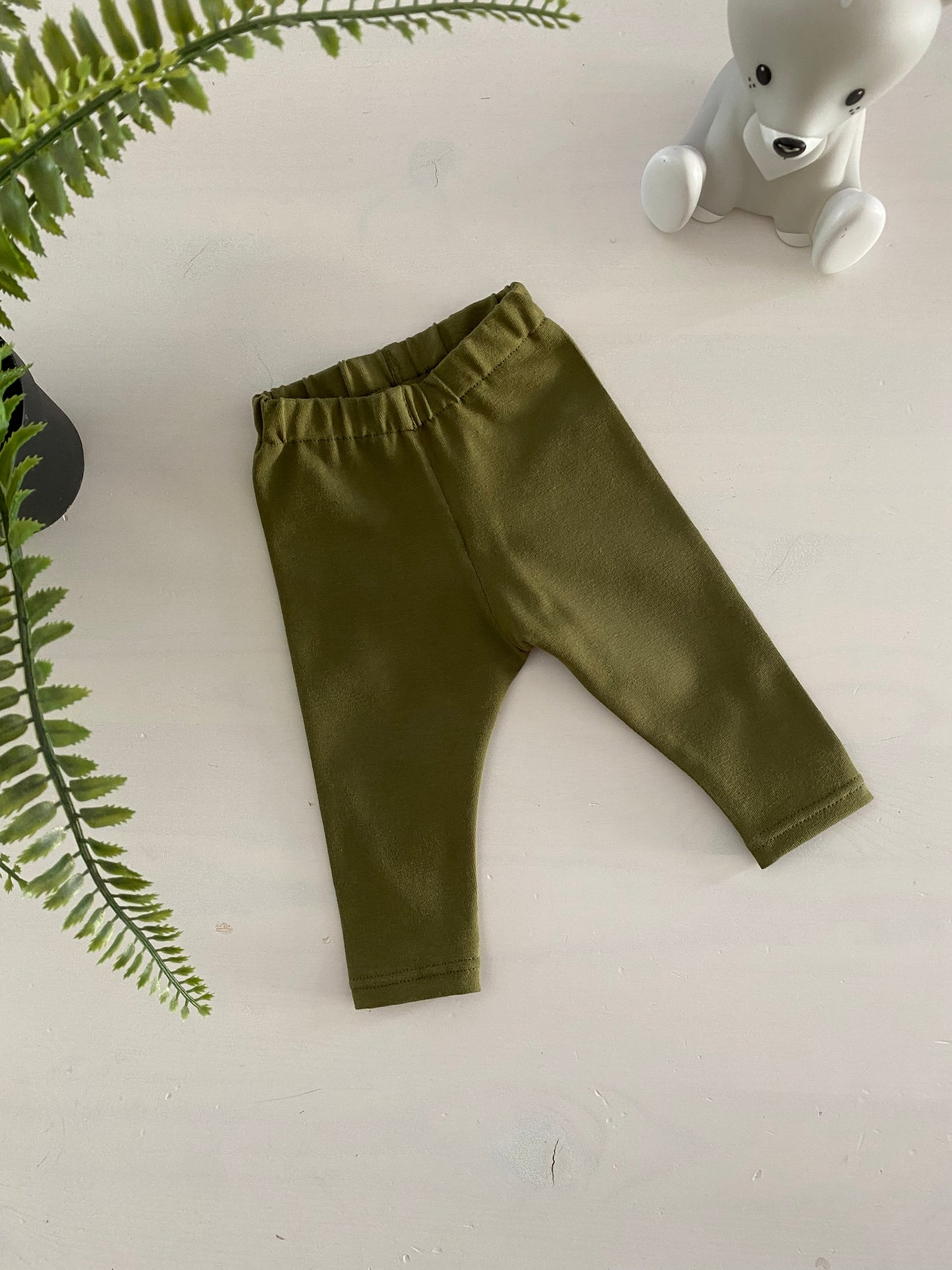 Newborn leggings Olive, Size 48