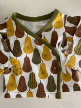 Afbeelding in Gallery-weergave laden, Overslag shirtje Peertjes, Maat 48
