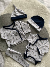 Load image into Gallery viewer, Newborn pants Navy Rainbows, size 44
