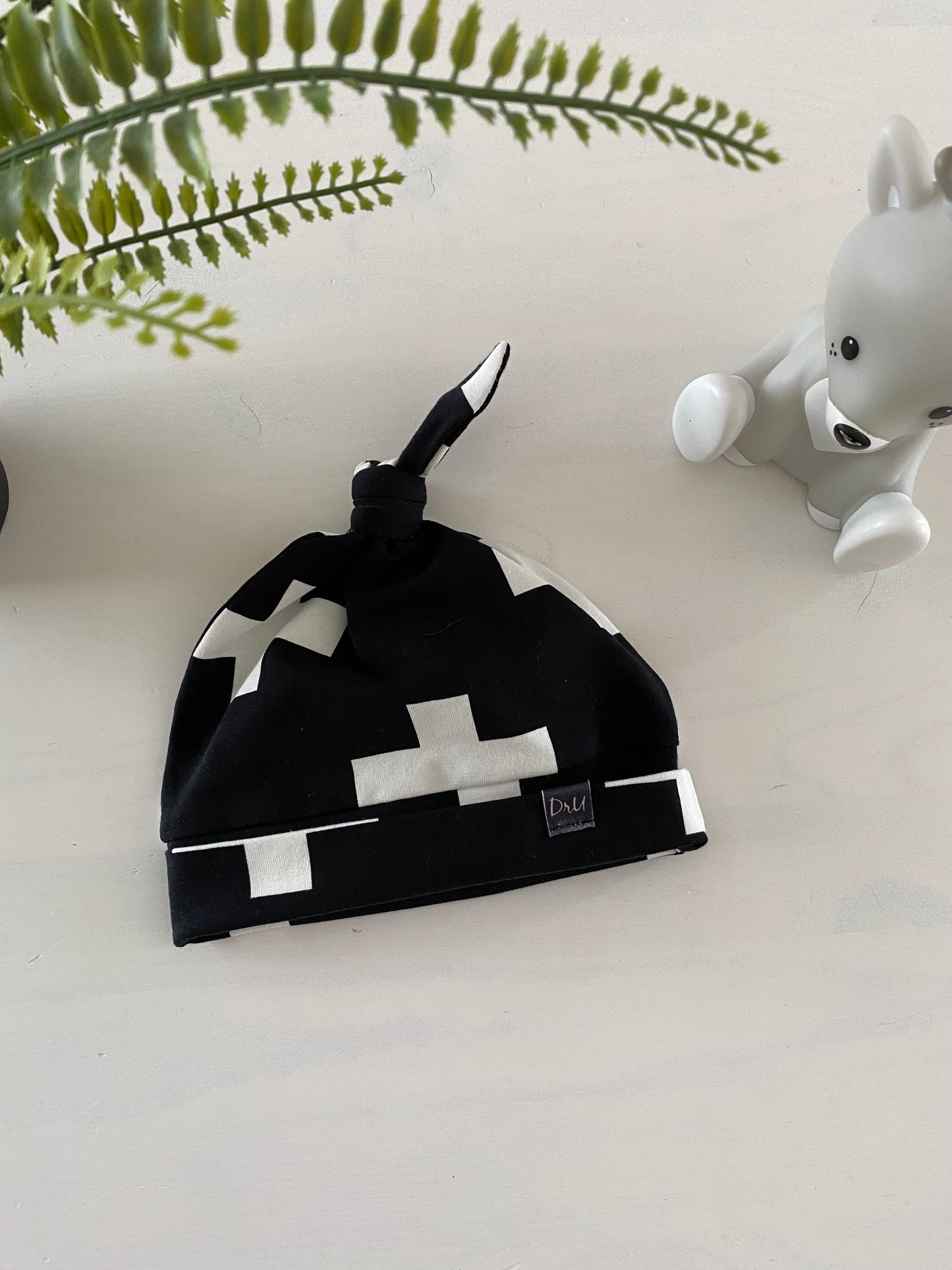 Bun hat Crosses (SALE)